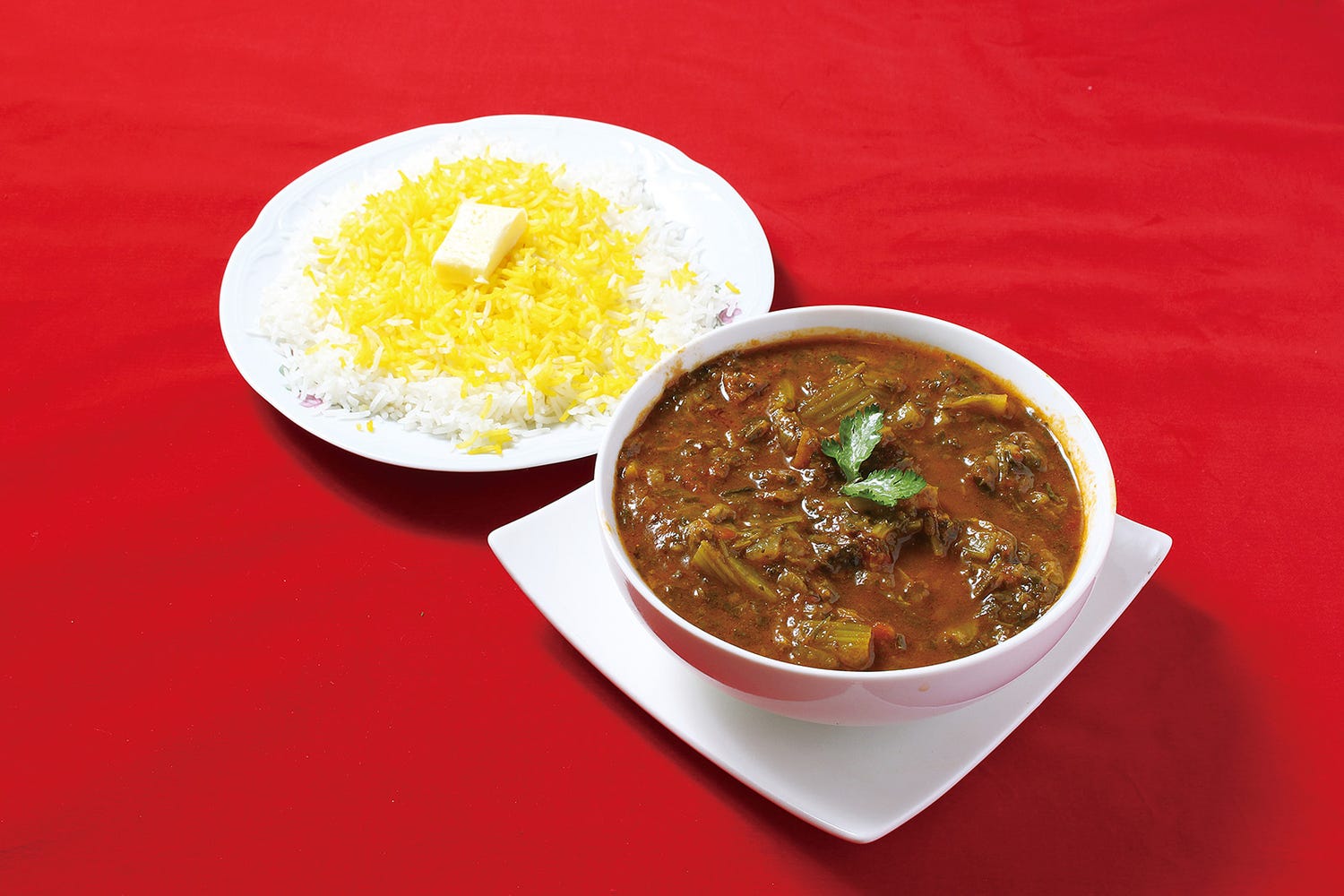 「神田カレーグランプリ2017」開催 インド・タイ・欧風などカレー激戦区の味を食べ比べ