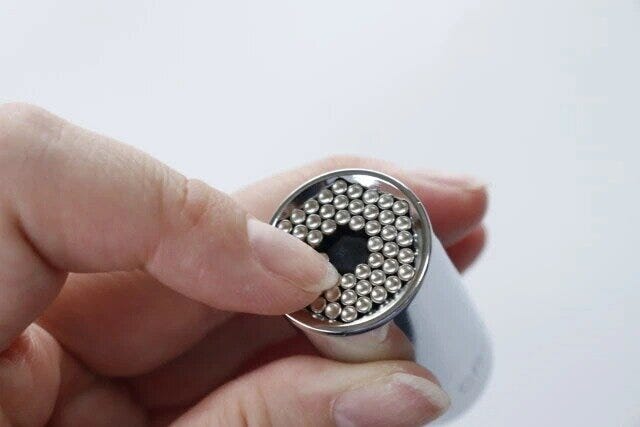 ダイソー　ユニバーサルソケット