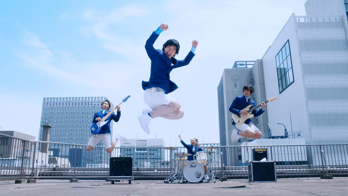 「カルピスソーダ」WEB限定新CM「なんだかうまくいきソーダ ビジネス用語」編より