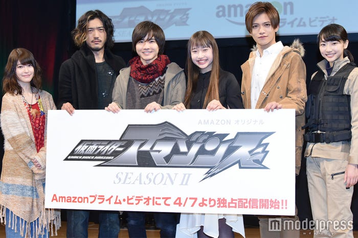 (左から)東亜優、谷口賢志、前嶋曜、白本彩奈、藤田富、武田玲奈 (C)モデルプレス
