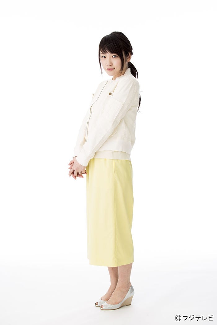 川栄李奈