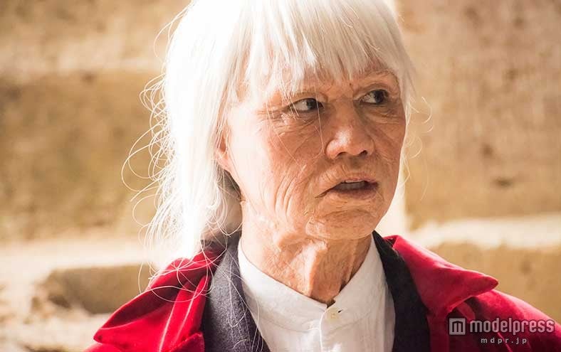 老爺姿の斎藤工（C）2015「リアル鬼ごっこ」学級委員会