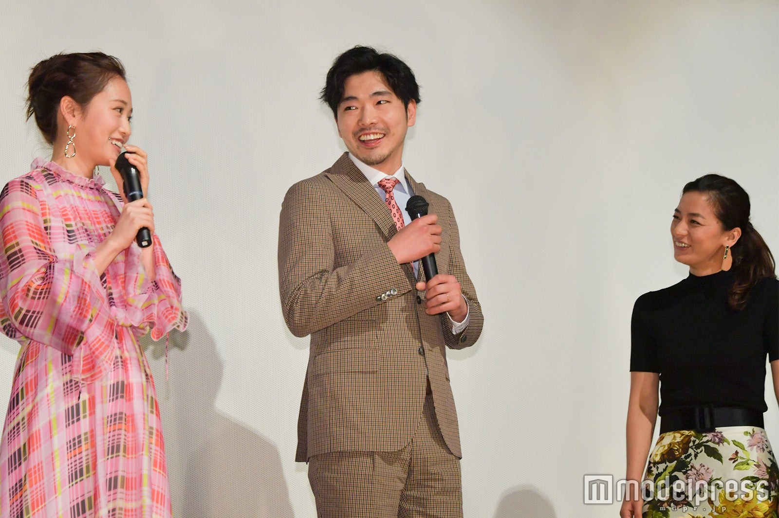 前田敦子、柄本佑、尾野真千子 （C）モデルプレス