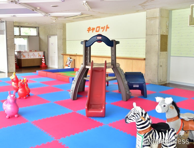 キッズルームも広々として快適