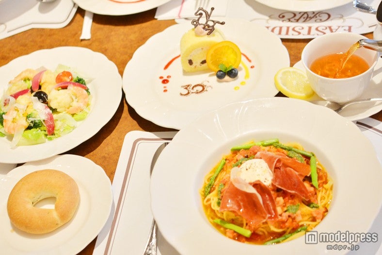 スペシャルコース／イーストサイド・カフェ