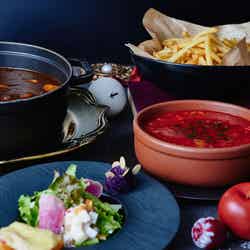 STRAWBERRY SNOW WHITE ~苺で目覚める白雪姫~/画像提供:ベストホスピタリティーネットワーク