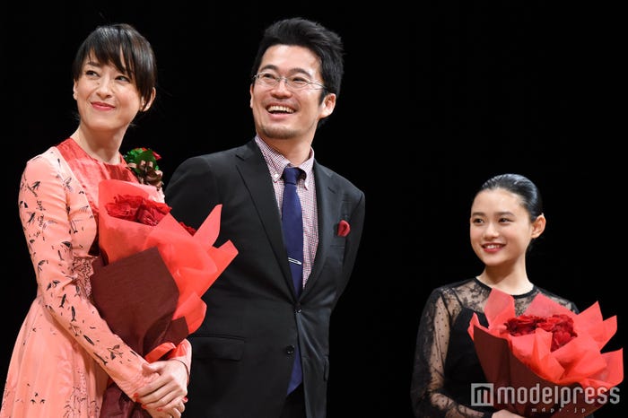 宮沢りえ、中野量太監督、杉咲花(C)モデルプレス