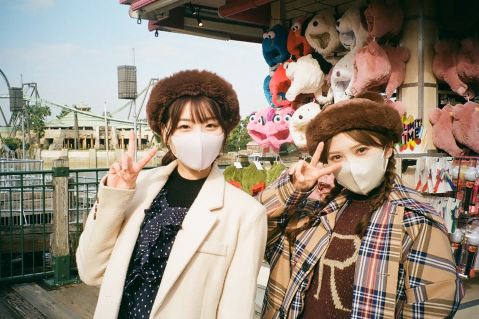 佐々木美玲、加藤史帆／佐々木久美オフィシャルブログより