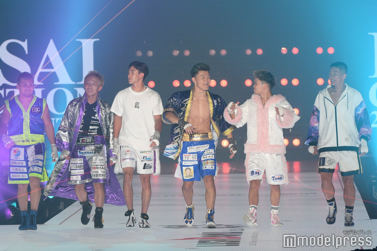 （C）モデルプレス