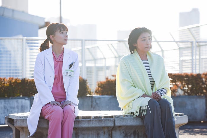 芳根京子、松下由樹「まどか26歳、研修医やってます!」第8話(C)TBS