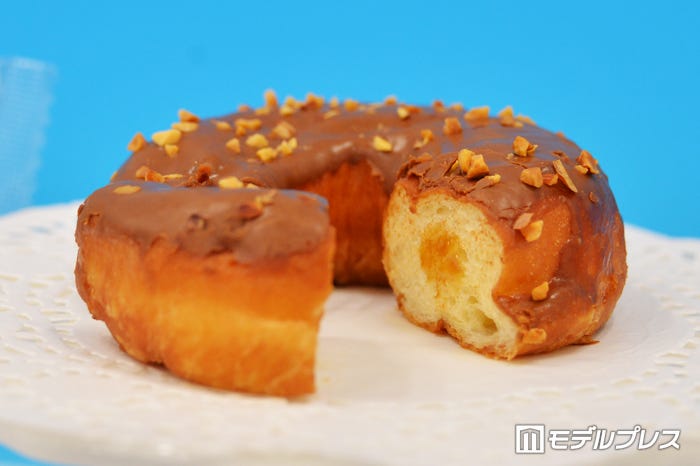 (C)モデルプレス