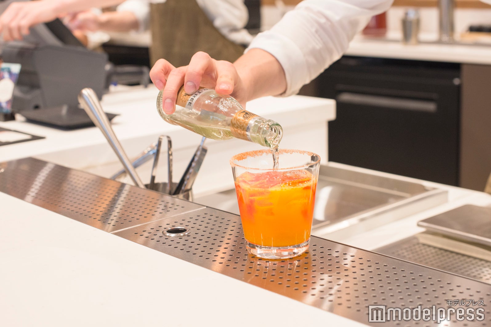 店内の様子（C）モデルプレス