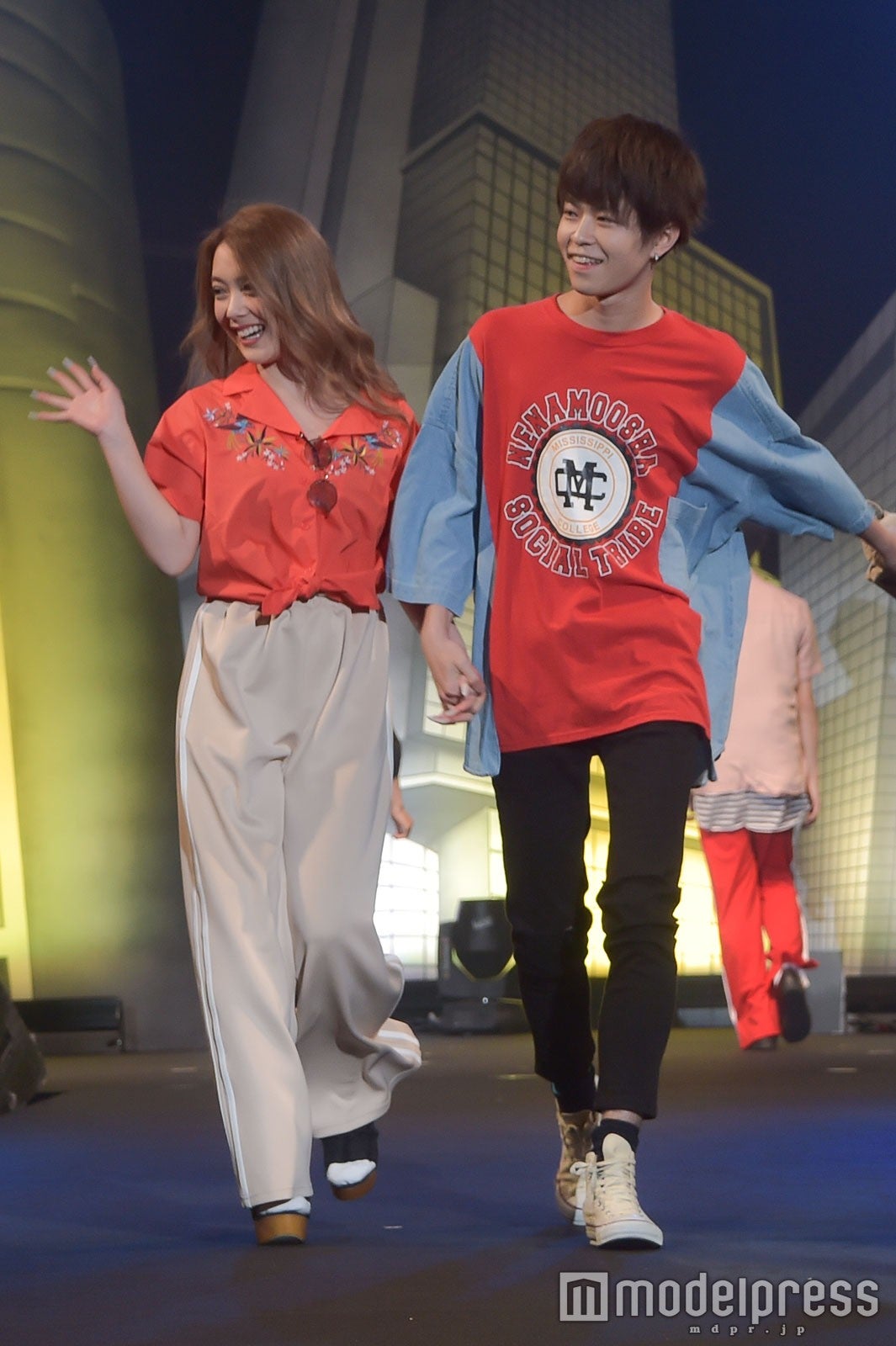 （C）モデルプレス