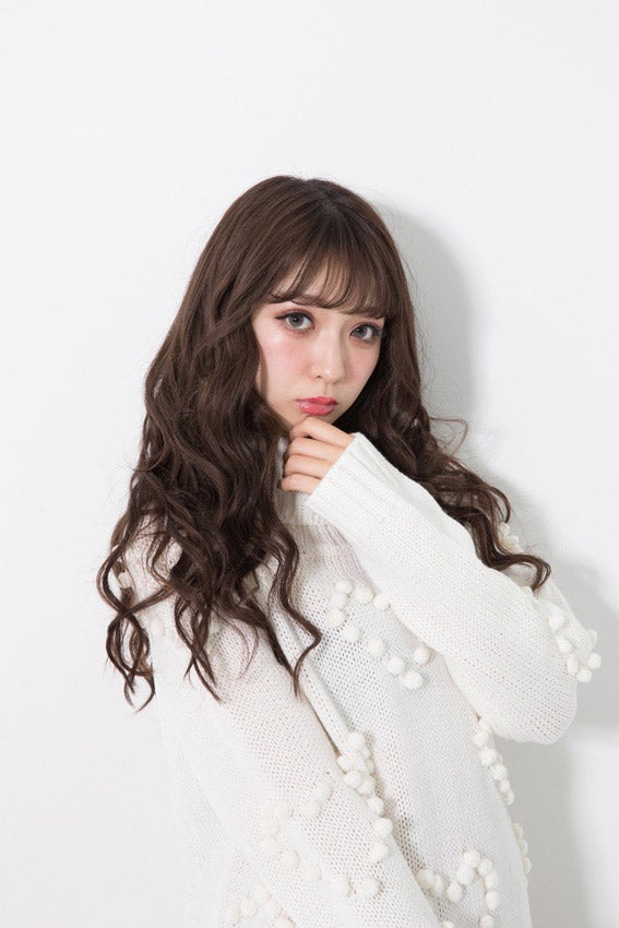 次世代ギャル”関口さくら「小悪魔ageha」初表紙に感激 復刊後初