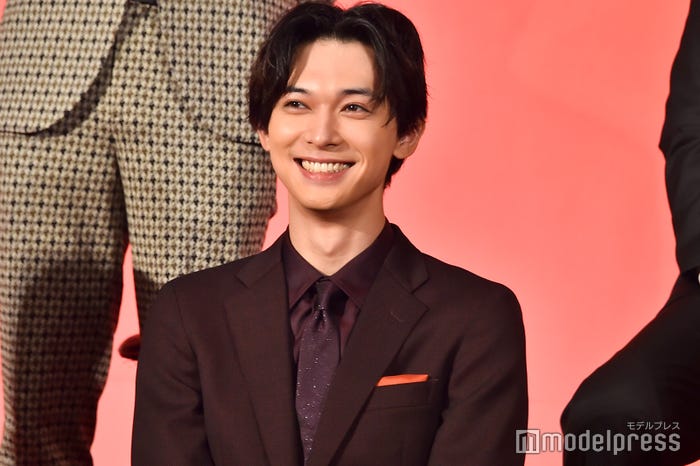 吉沢亮(C)モデルプレス