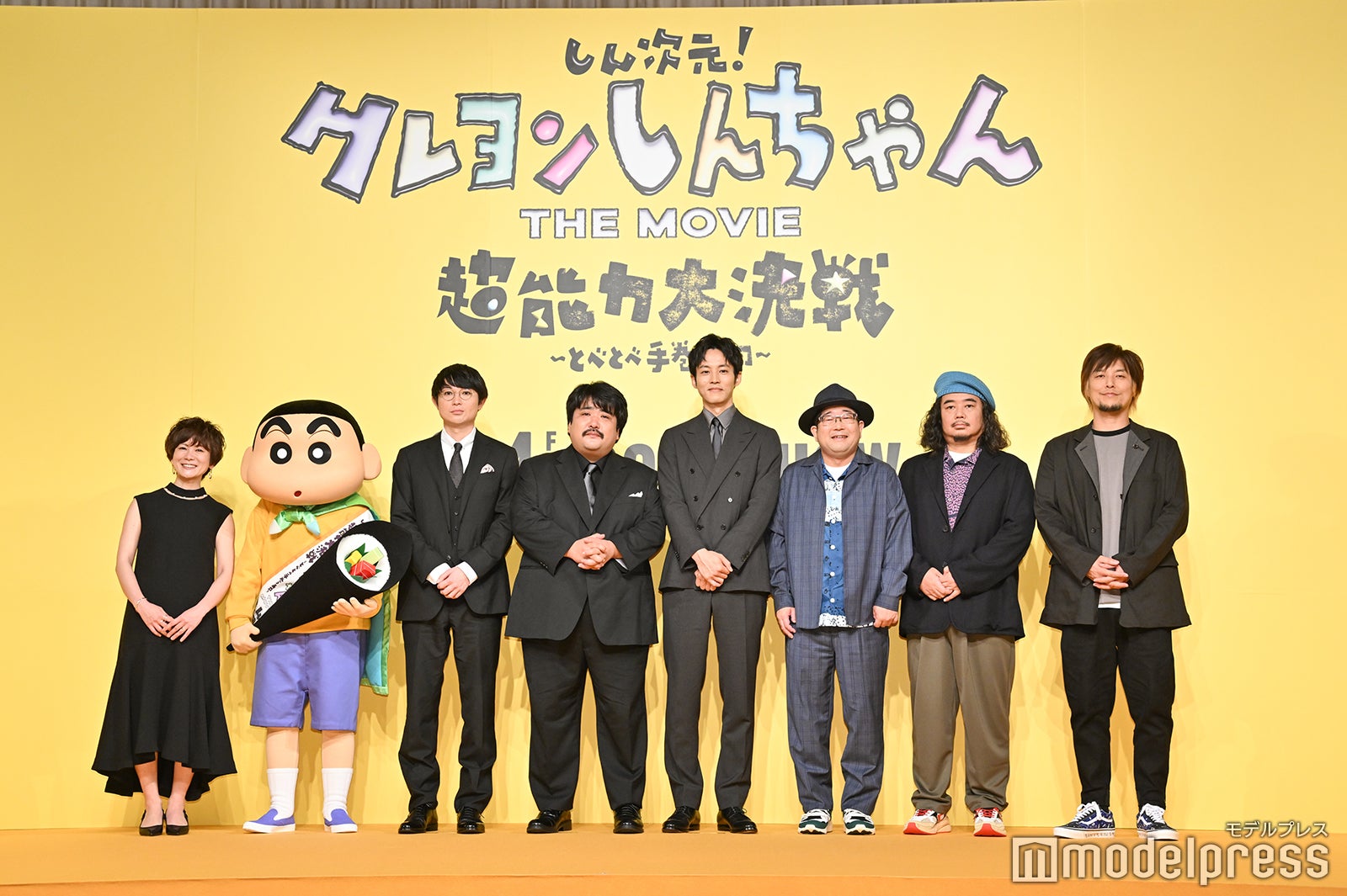 （左から）小林由美子、しんのすけ、水川かたまり、鈴木もぐら、松坂桃李、山口隆、近藤洋一、木内泰史（C）モデルプレス