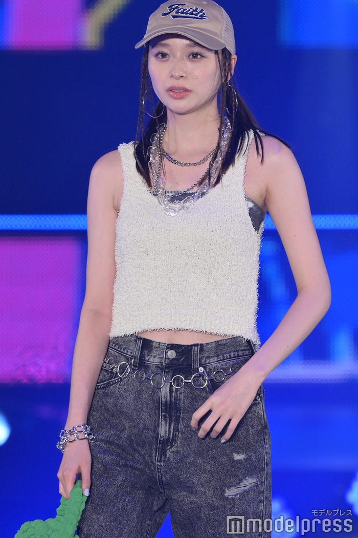 田鍋梨々花(C)モデルプレス