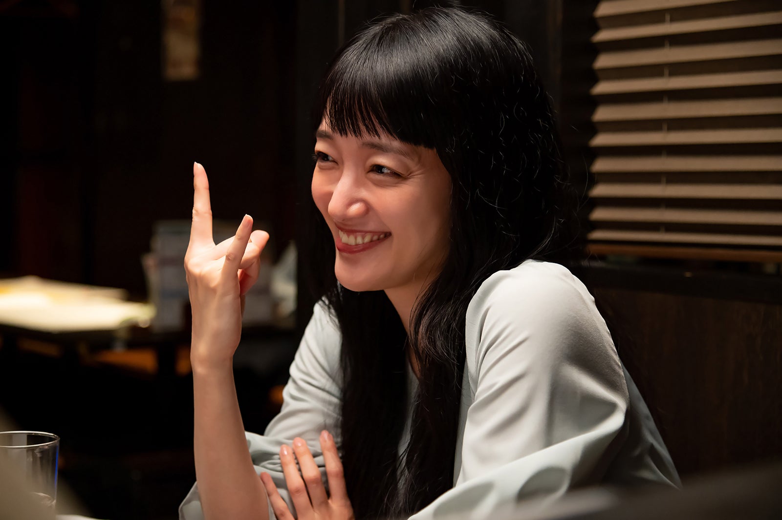 入山法子（C）「明日、私は誰かのカノジョ」製作委員会・MBS