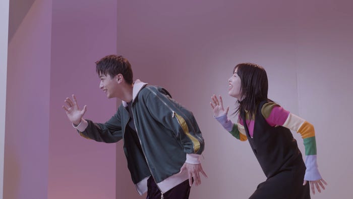 横浜流星、広瀬すず/新TVCM「ワクワクがリンクする。」INSTAX SQUARE Link篇メイキングより(提供写真)