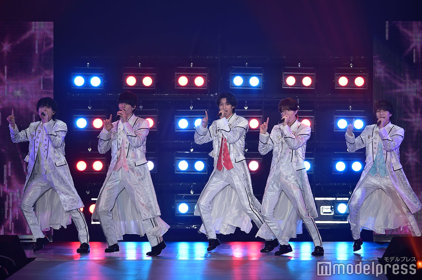 M!LK（C）モデルプレス