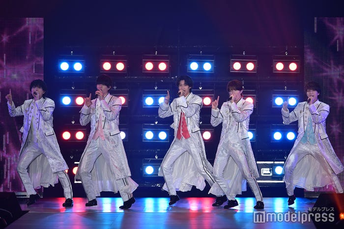 M!LK(C)モデルプレス