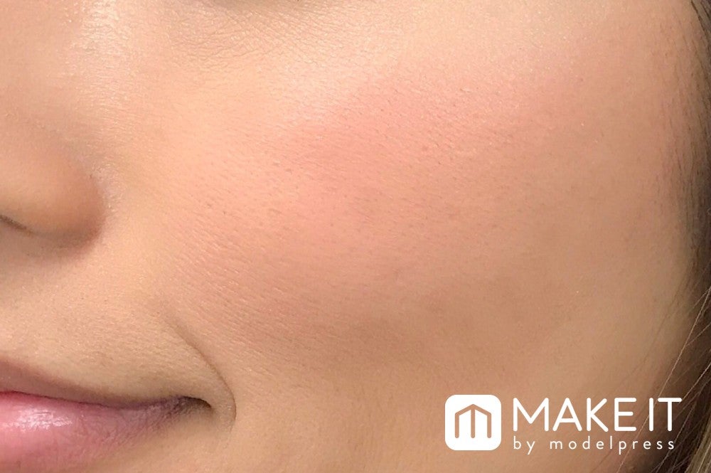 ADDICTION／コンパクト10 リミテッドエディション／ベージュ アディクション d使用 (C)メイクイット