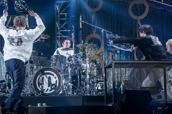 超特急、DISH///10th Anniversary Special Live「超特急×DISH//」より(C)写真:米山三郎、深野輝美