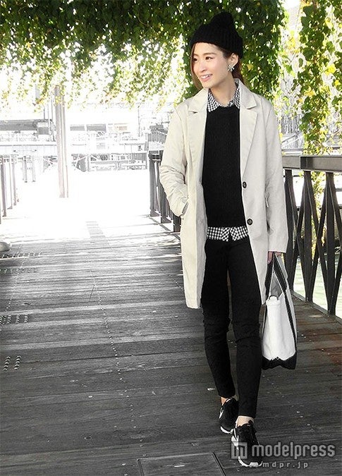 ニット帽とも相性◎／画像提供：「MODE ROBE」6,480円（税込）