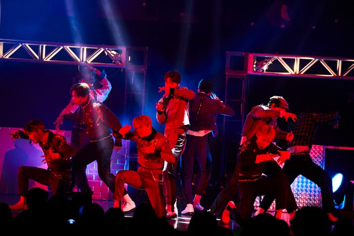 JO1/「MIDNIGHT SUN」ショーケース東京公演より(C)LAPONE ENTERTAINMENT