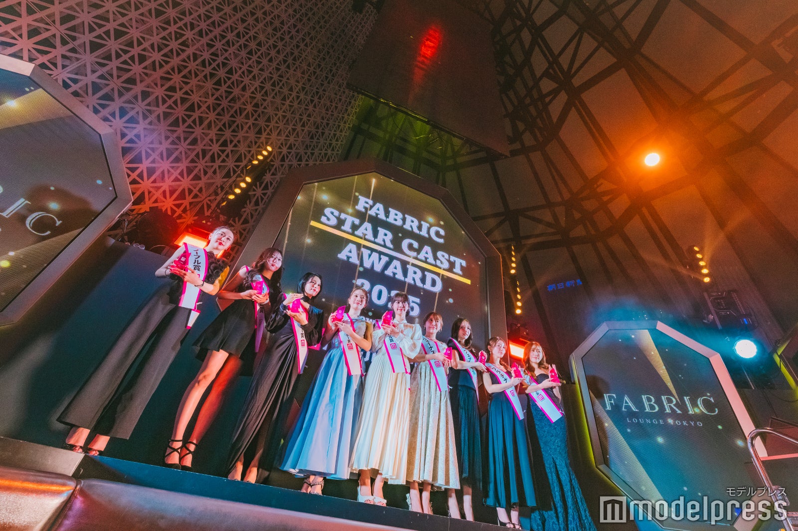 「FABRIC STARCAST AWARD 2025 Powered by modelpress」受賞者（左から）ゆい、ななみ、りの、ありさ、にじほ、はんな、さな、モナ、ゆめ（C）モデルプレス