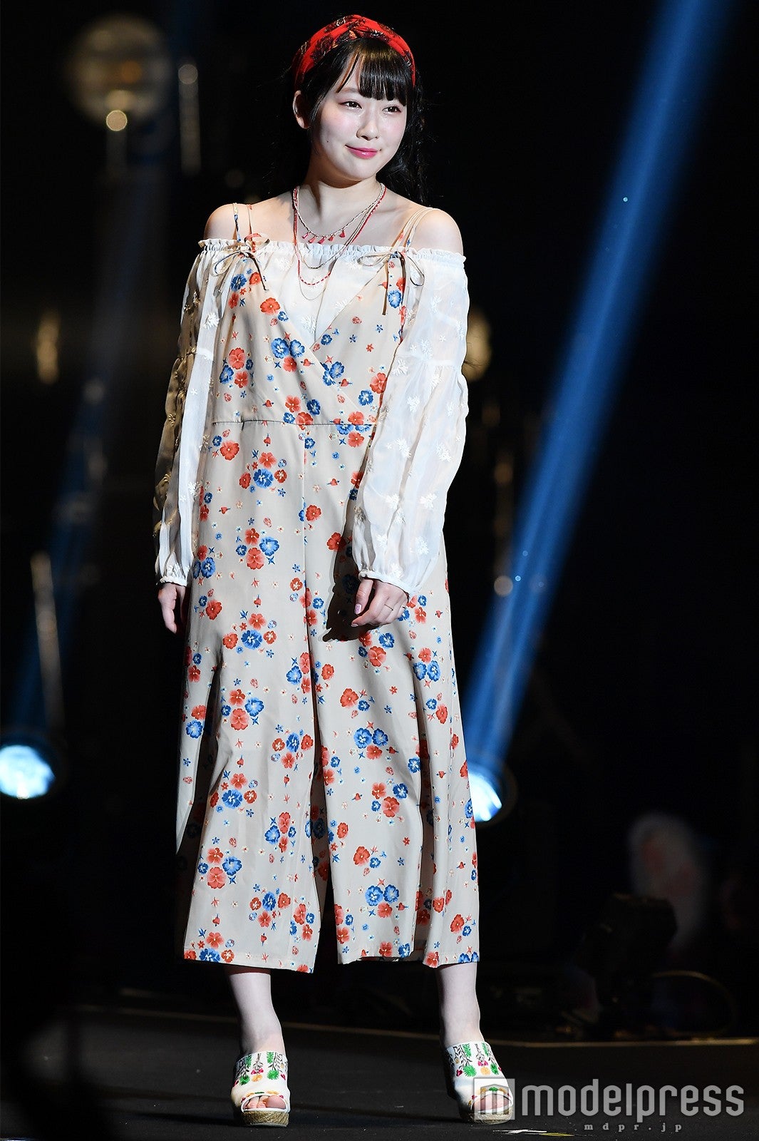 ゆらゆら（C）モデルプレス