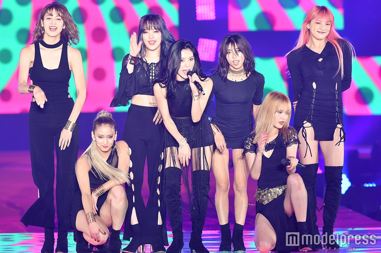 Happiness（C）モデルプレス