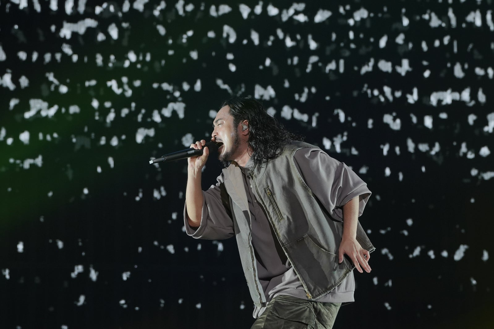 R-指定／Creepy Nuts「Coke STUDIOライブ 2024」（提供写真）