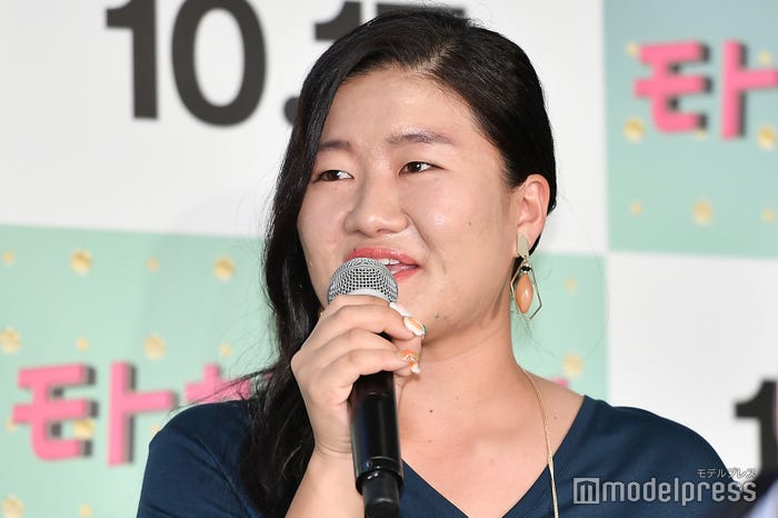 よしこ (C)モデルプレス