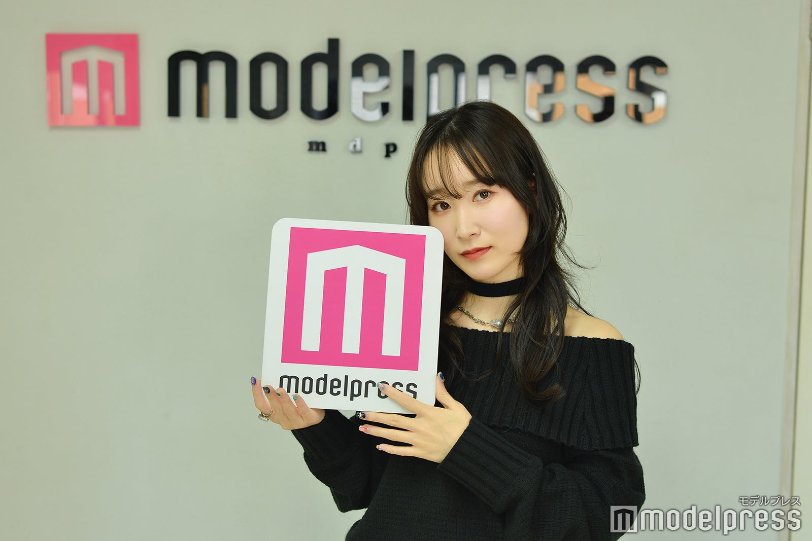 モデルプレスのインタビューに応じた「乃紫」（C）モデルプレス