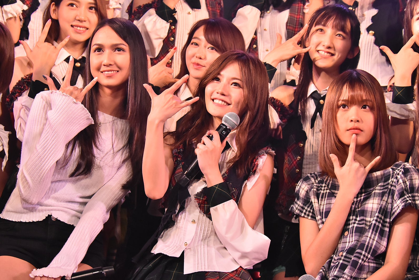 「RESET」公演の様子（C）AKS