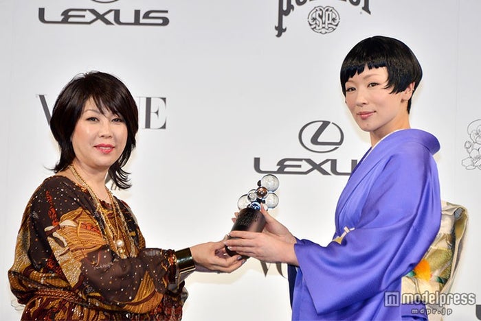 椎名林檎 子育て 私生活に言及 モデルプレス