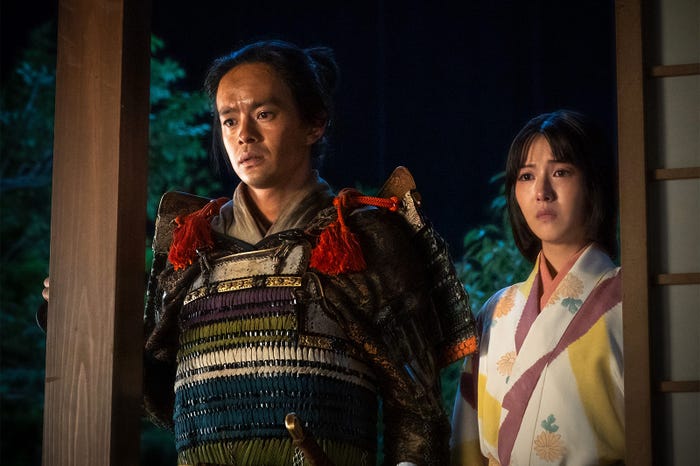 池松壮亮、浜辺美波「豊臣兄弟!」第8話(C)NHK
