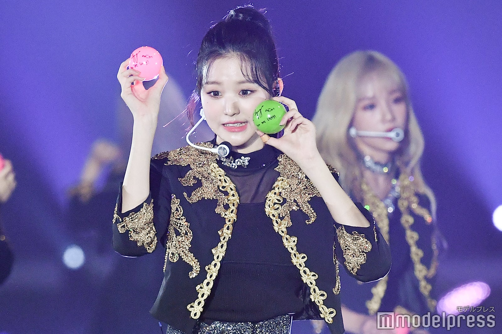 IZ*ONE （C）モデルプレス