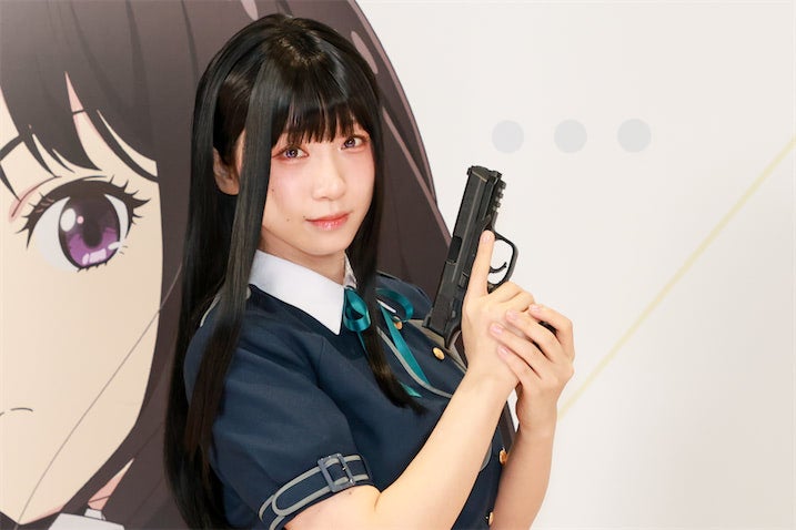 伊織もえ、自作ウィッグで「たきな」を再現！パチンコ『eリコリス・リコイル』試打会レポ“6000＋3000発”の衝撃新機能