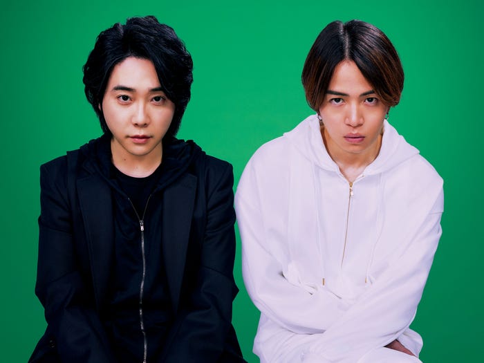 大森元貴、菊池風磨(C)2025 映画「#真相をお話しします」製作委員会