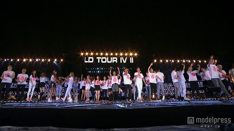 「SMTOWN LIVE WORLD TOUR IV」（C）2015 S.M. Culture ＆ Contents CO.Ltd. ALL RIGHTS RESERVED