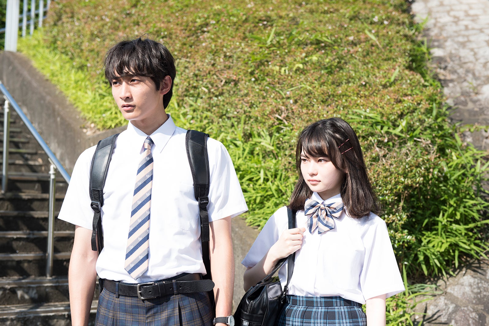 小関裕太、山田杏奈（C）遠山えま／講談社 （C）2018「わたしに××しなさい！」製作委員会