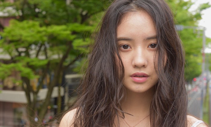 雨の日対策 湿気に負けないヘアケア ヘアアレンジ術をご紹介 モデルプレス