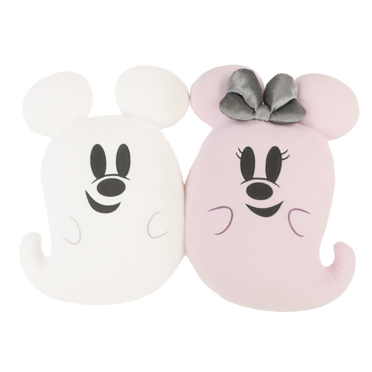 クッション¥3,500（C）Disney