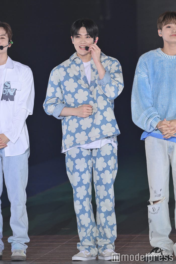 大久保波留/DXTEEN(C)モデルプレス