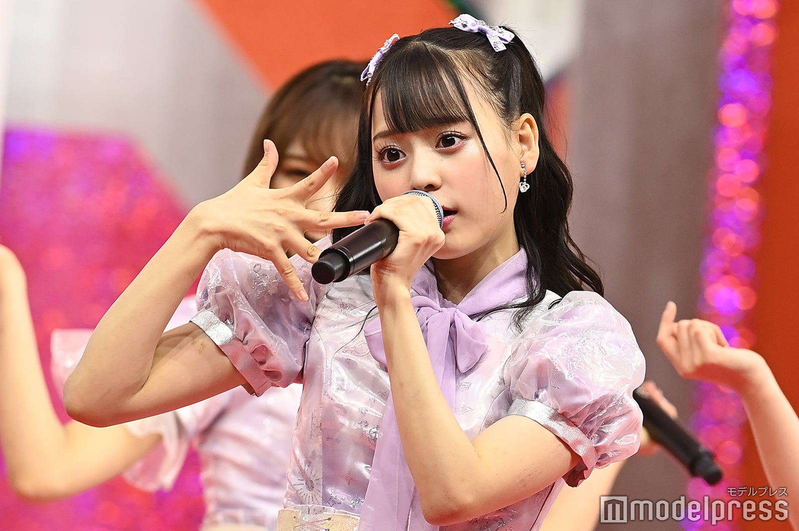 ＝LOVE（C）モデルプレス