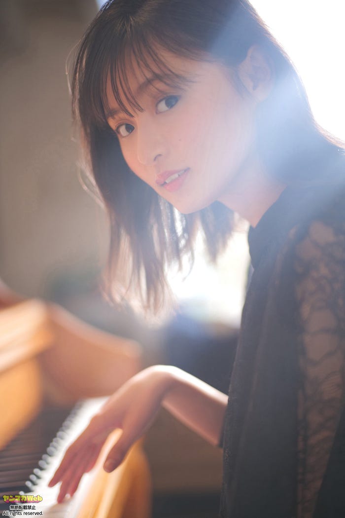 遠藤さくら(C)藤本和典/ヤンマガWeb