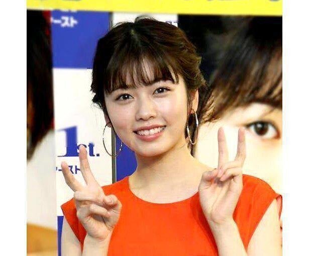 小芝風花 爽やかなイエローのワンピース姿を公開 ポーズがかわいい 笑 おちゃめ モデルプレス