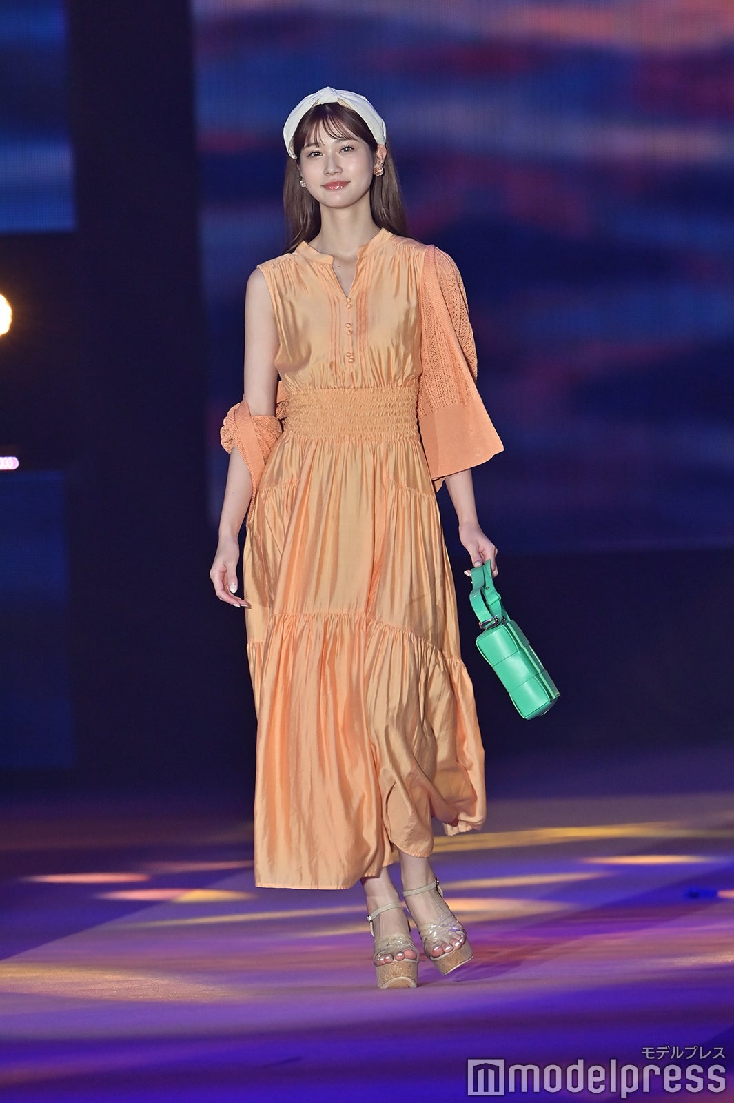 （C）モデルプレス